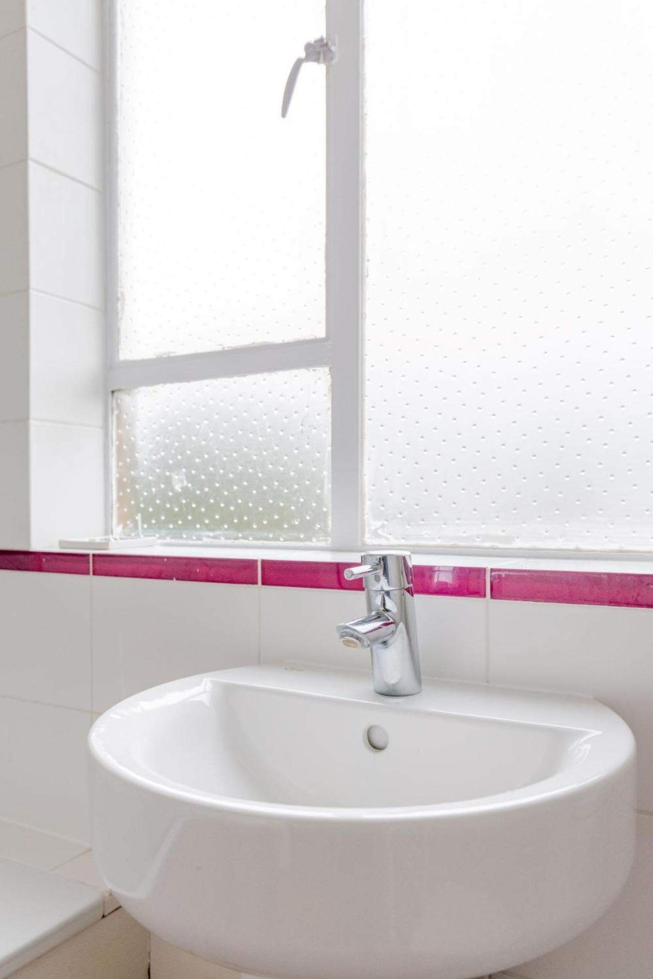 Chic 1bd Loft-style Flat Heart Of North * London